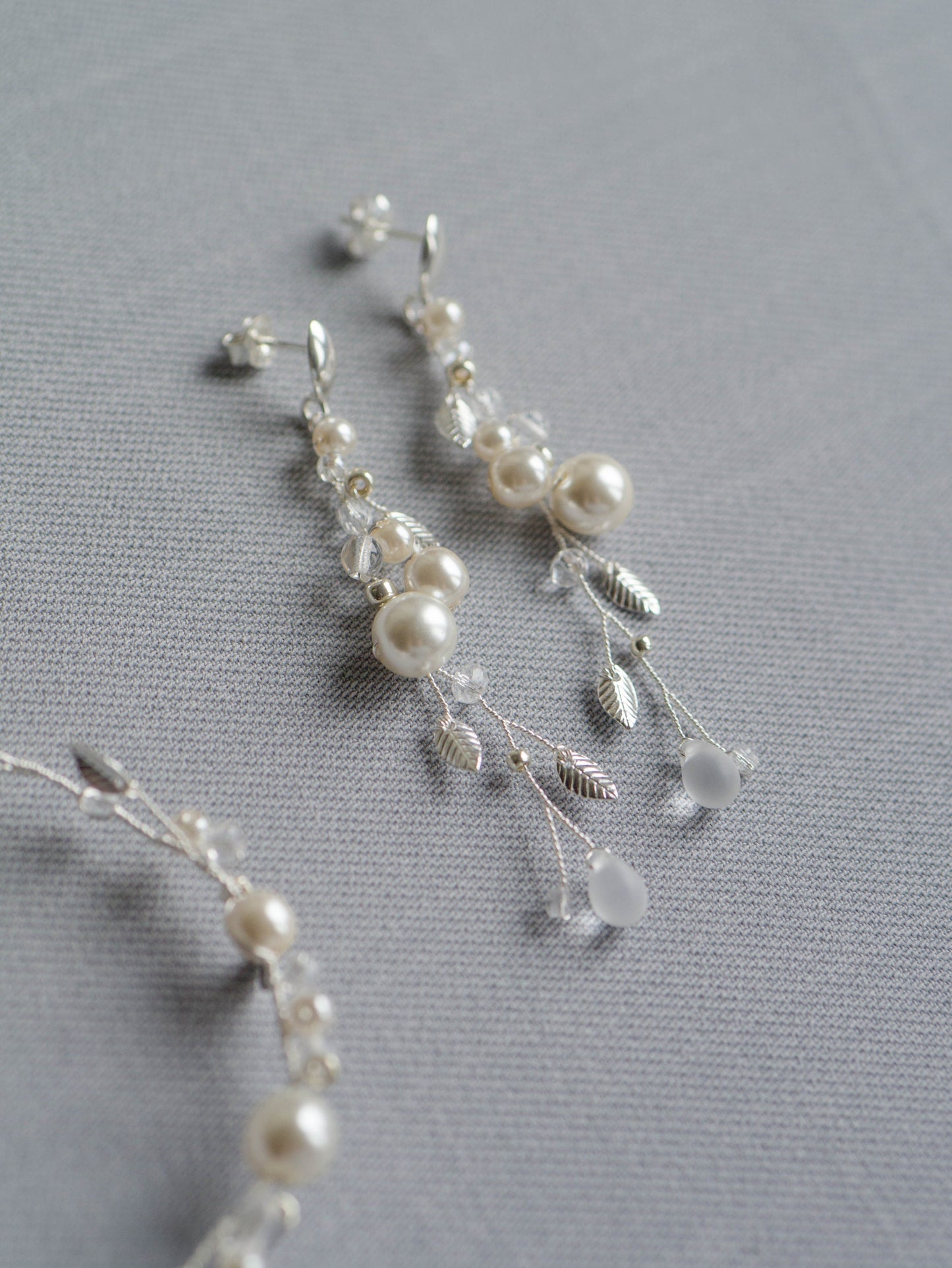 Ann - Hochzeitsschmuck aus Perlen, Ohrringen und Armband