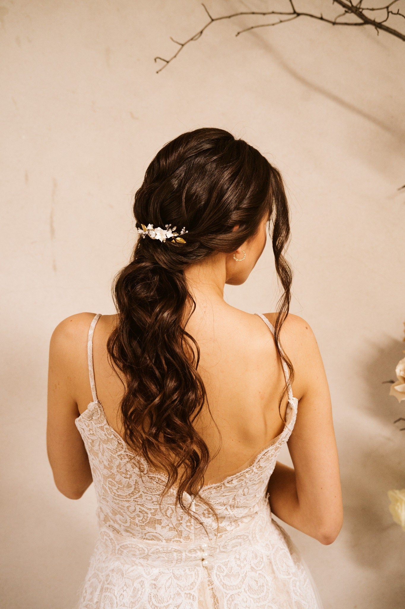 Flora - Blumen-Haarkamm zur Hochzeit