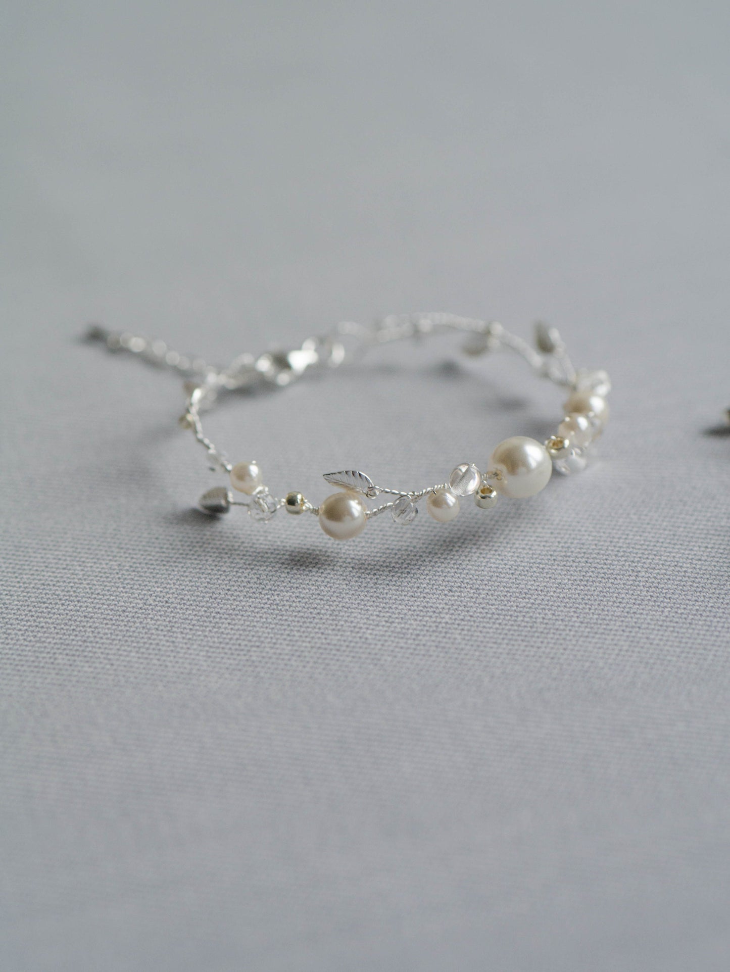 Ann - Hochzeitsschmuck aus Perlen, Ohrringen und Armband