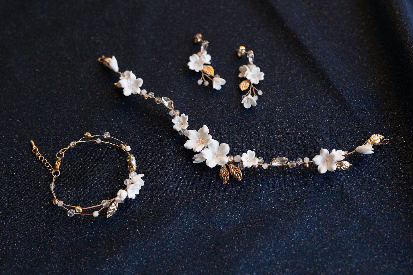 Clodin - Hochzeitshaarteil mit Blumen