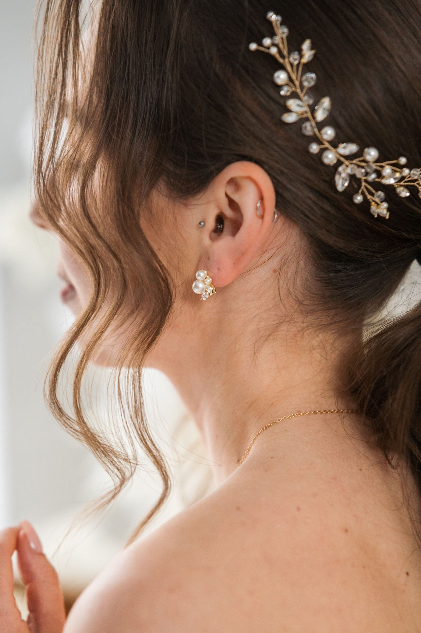 Saria – Perlen-Hochzeitshaarteil