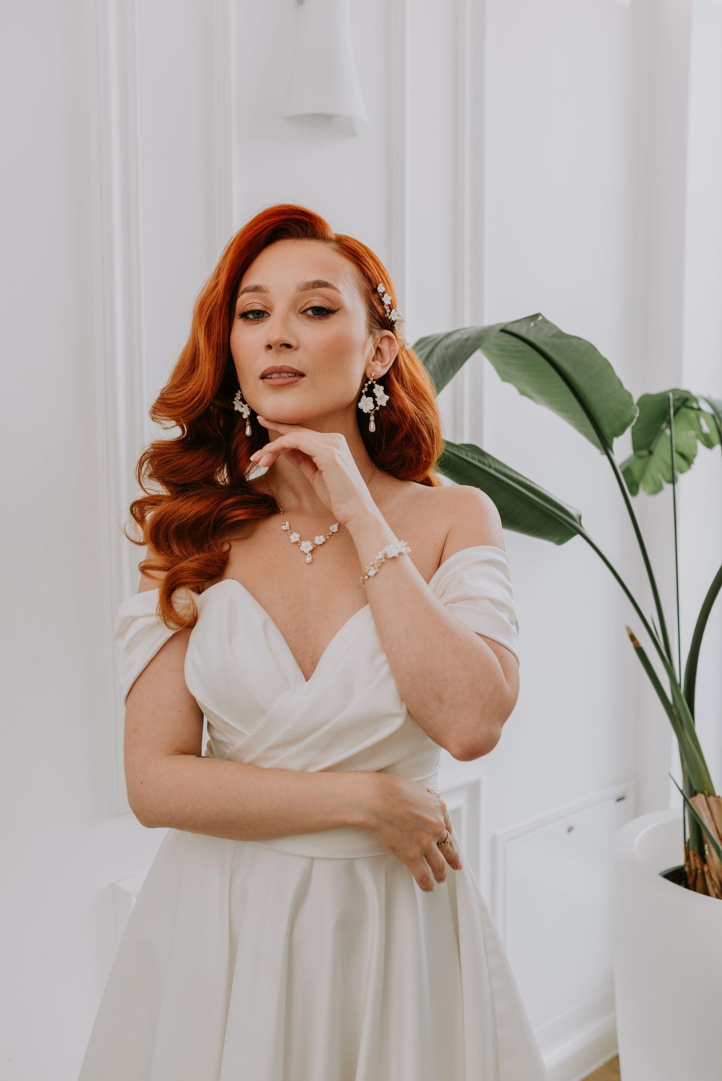 Lidia - Blumen Hochzeitskette