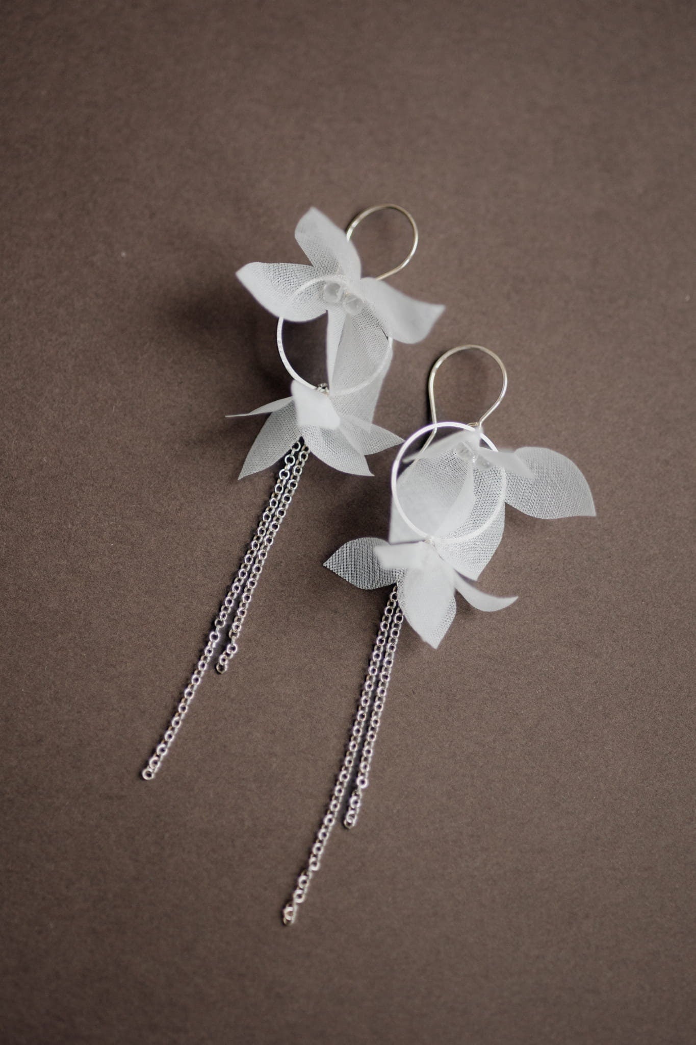 Seidenblumen Brautschmuck - Ohrringe & 3 Haarnadeln