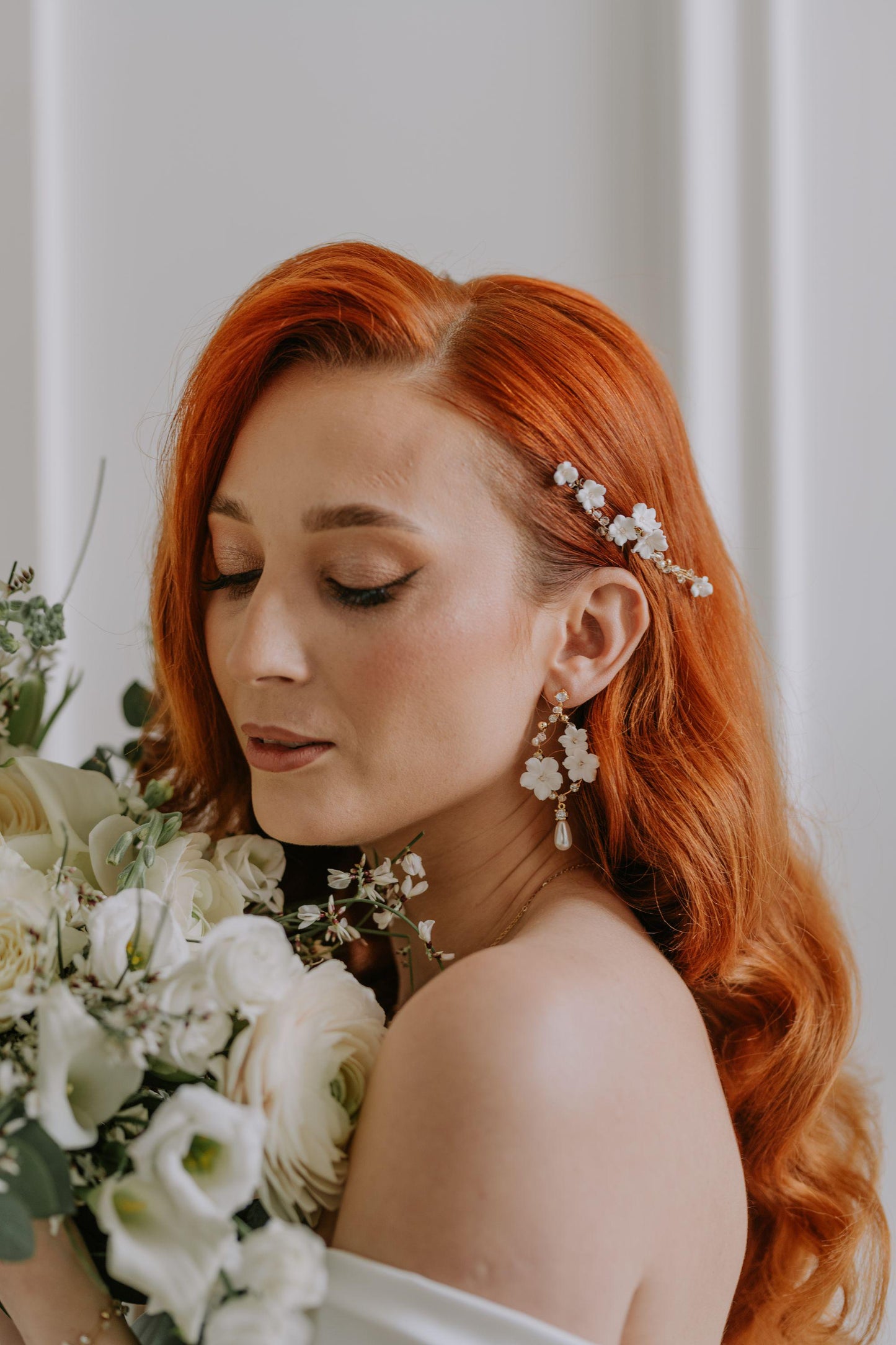 Lidia – Blumen-Haarnadel für die Braut