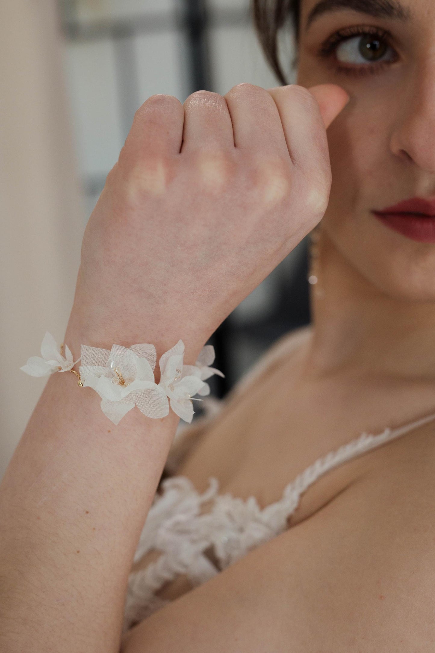 Zoe - Blumenhochzeitsarmband
