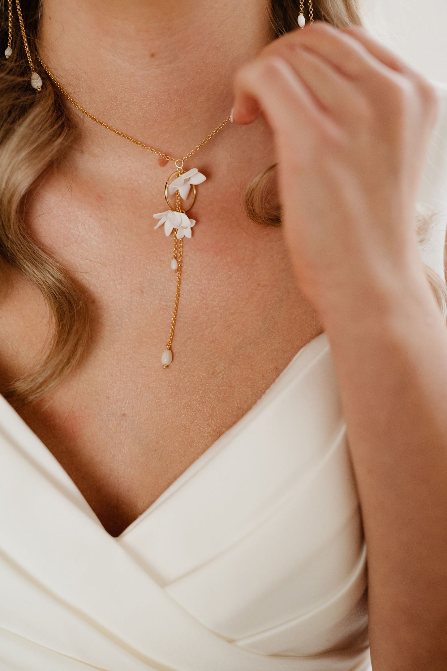Helia - Blumen Hochzeitskette