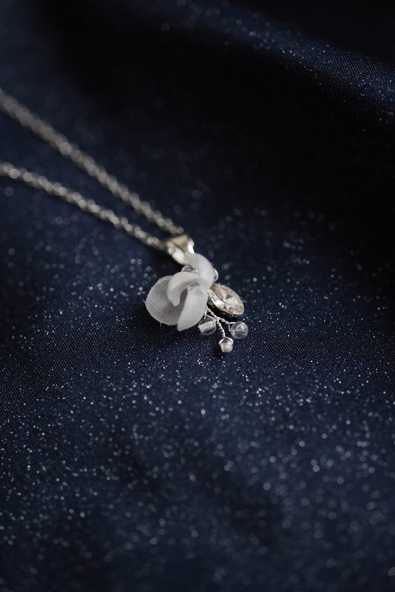 Vivian – Dezente Brautkette für eine romantische Hochzeit