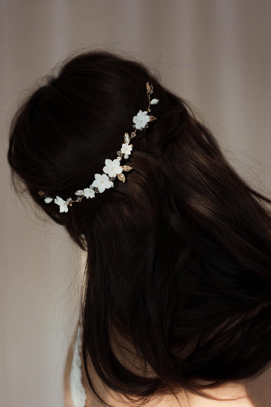 Clodin - Hochzeitshaarteil mit Blumen