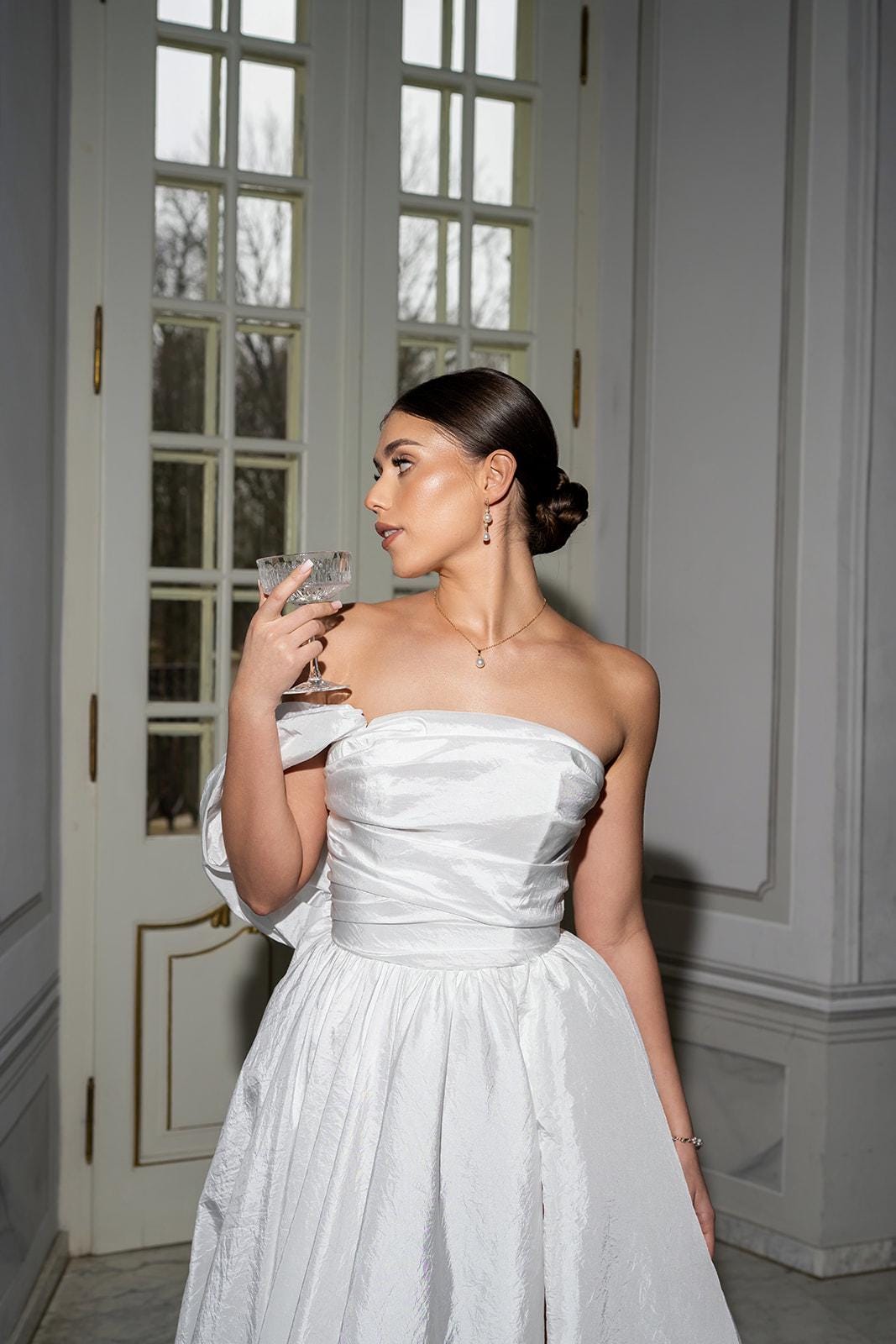 Mini Marchesa – Zeitlose Perlenohrringe