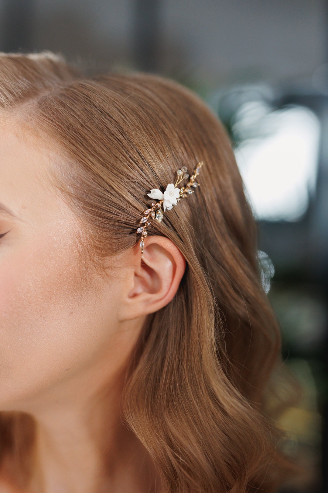 Lamari – Goldene Haarnadeln für die Hochzeit im Boho-Stil