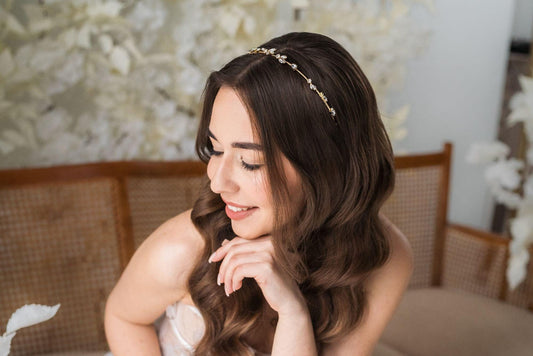 Sparkle – Dezente Tiara mit funkelnden Zirkoniasteinen
