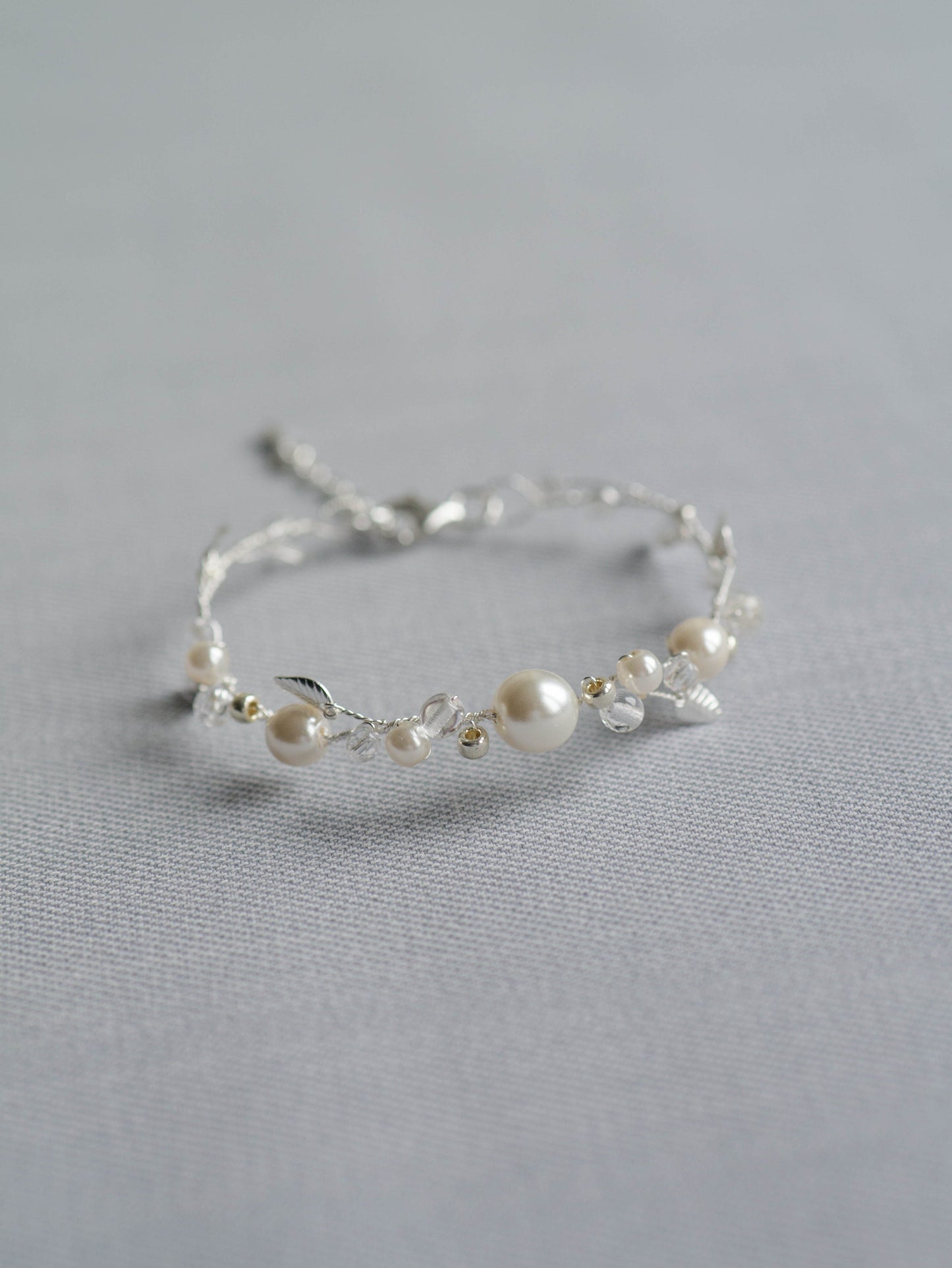 Ann - Hochzeitsschmuck aus Perlen, Ohrringen und Armband