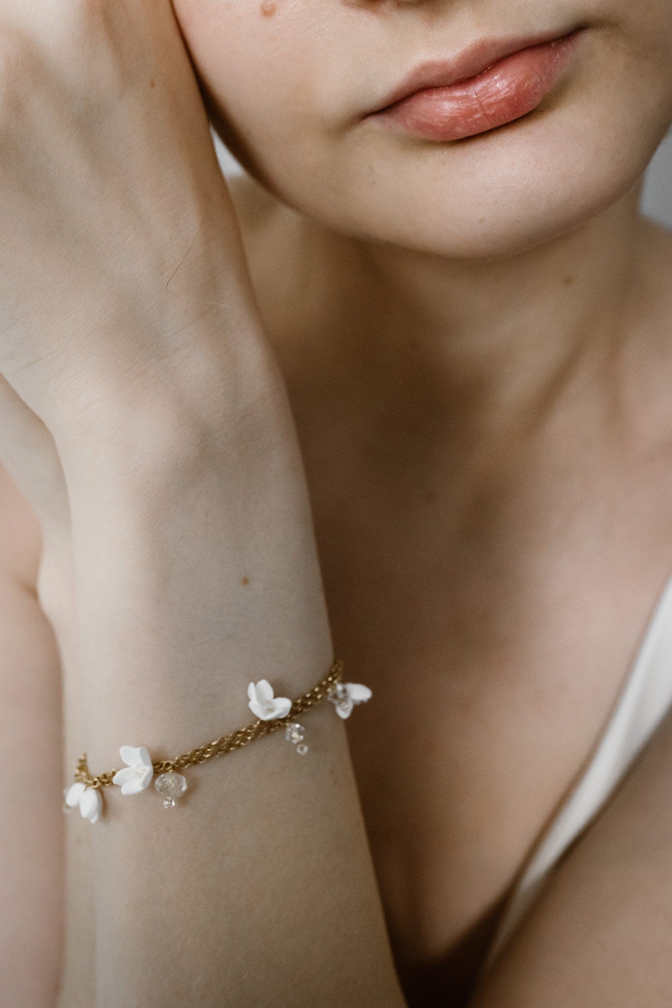 Helen Petite – Blumen-Hochzeitsarmband
