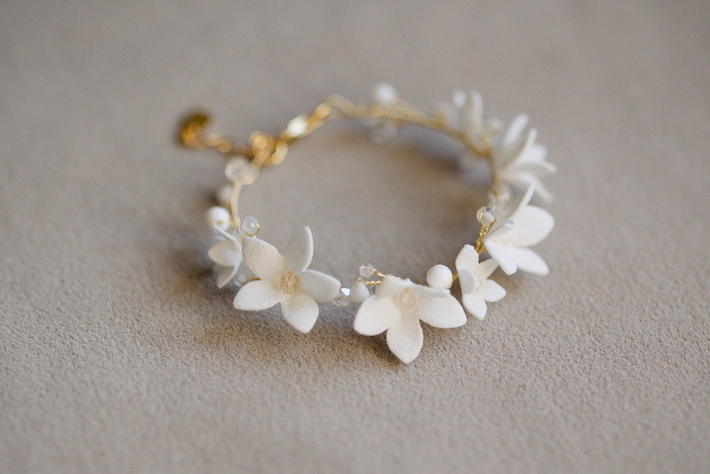 Helenka - Blumenarmband als Geschenk