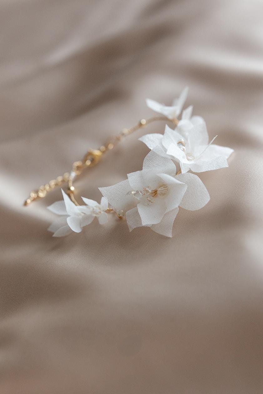 Zoe - Blumenhochzeitsarmband