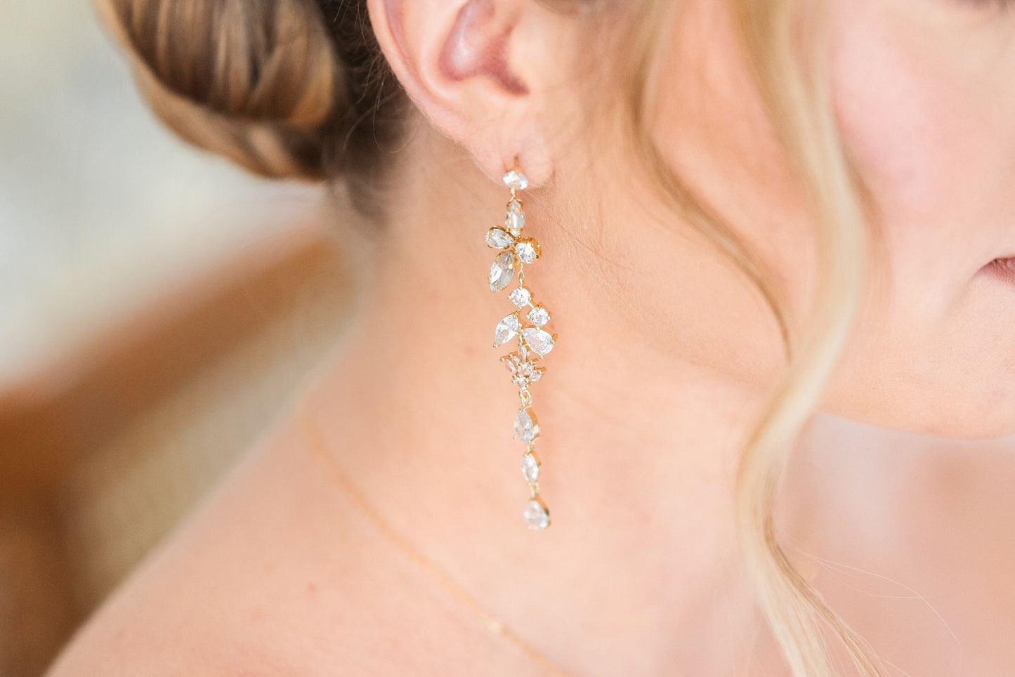 Sparkle - Lange Kristall-Hochzeitsohrringe