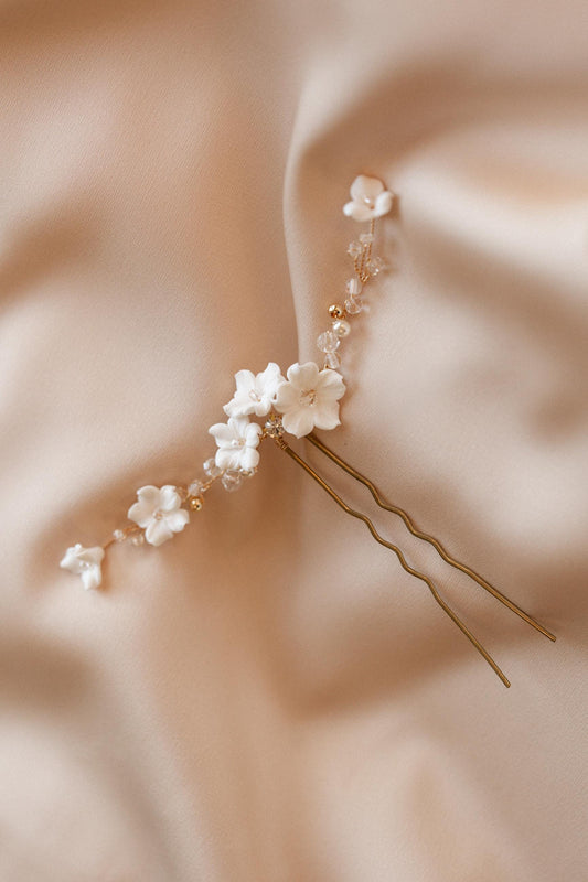 Lidia – Blumen-Haarnadel für die Braut