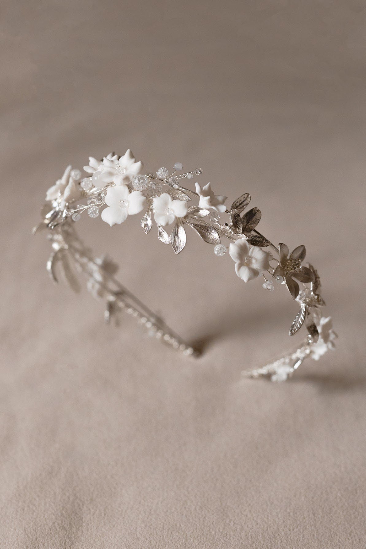 Raja - Blumen-Hochzeitsstirnband