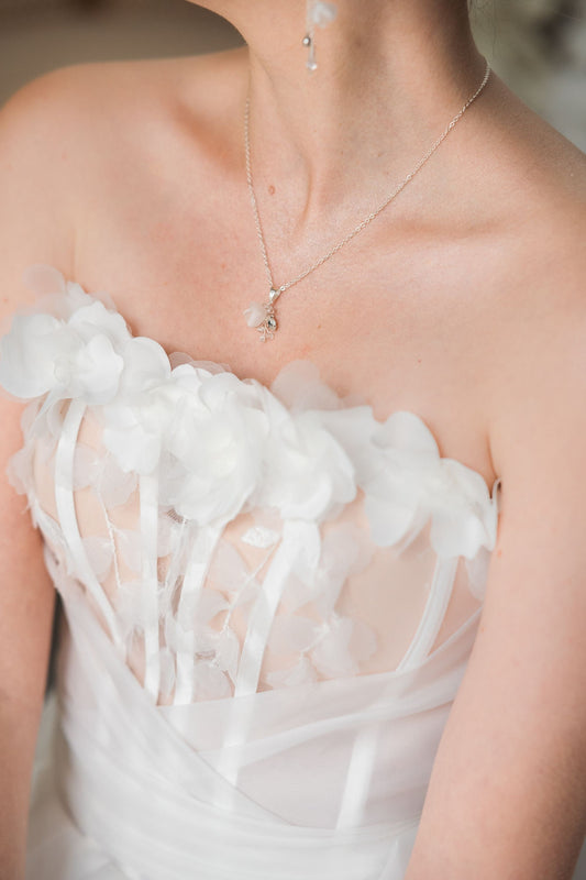 Vivian – Dezente Brautkette für eine romantische Hochzeit