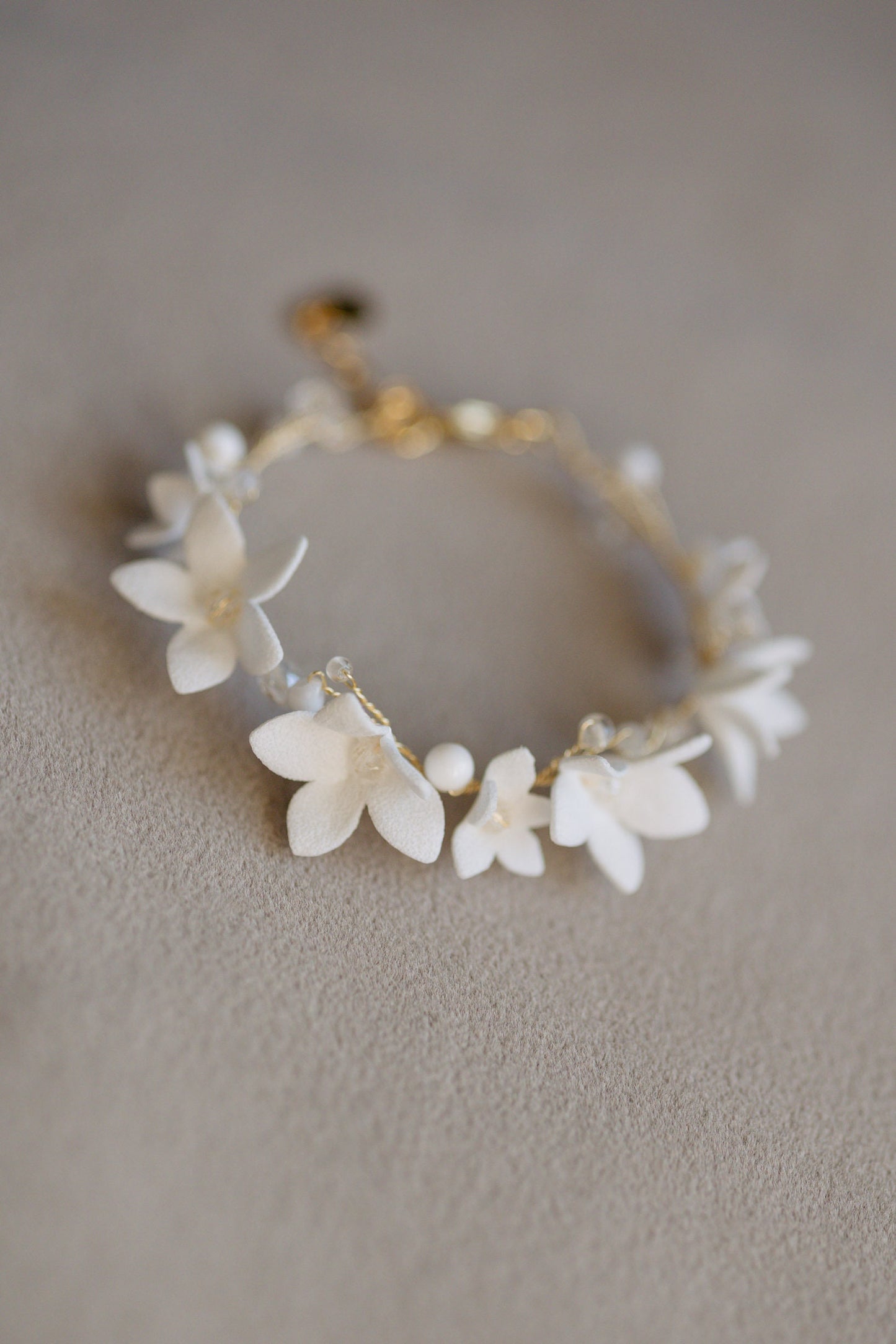 Helenka - Blumenarmband als Geschenk